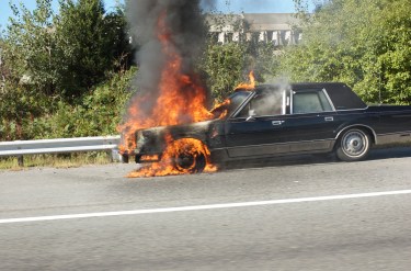 Car_fire_I-90_Massachusetts