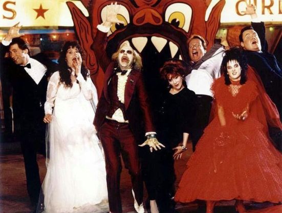 8870dedd0af77e9381f864d8a97befb0--cast-of-beetlejuice-beetlejuice-wedding